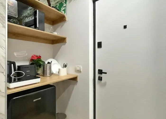 Apartment Calea Victoriei Gold Choose From 2 - Old Town - Superb Vibe & Location - Walking Distance From Main Attractions!