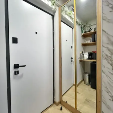 Calea Victoriei Gold Choose From 2 - Old Town - Superb Vibe & Location - Walking Distance From Main Attractions! * Bukarest