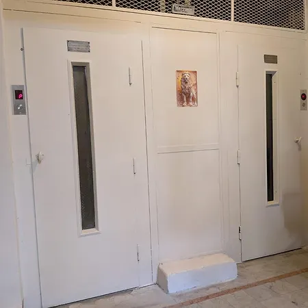 Calea Victoriei Gold Choose From 2 - Old Town - Superb Vibe & Location - Walking Distance From Main Attractions! Apartment