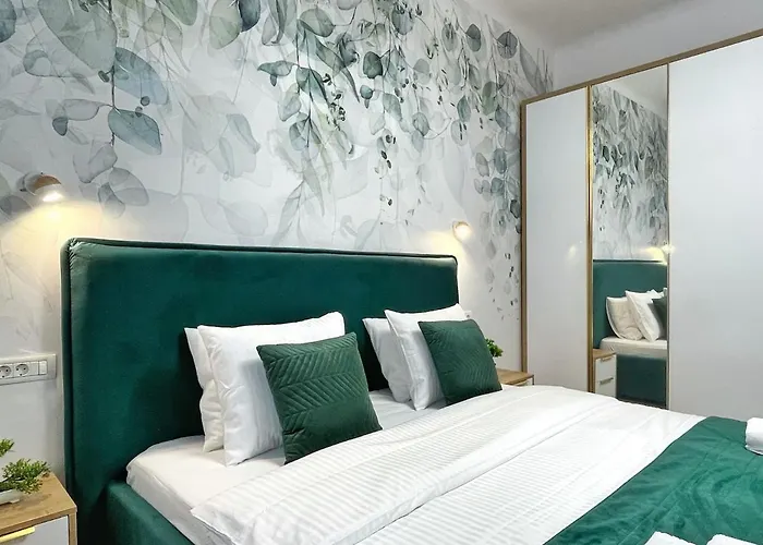 Calea Victoriei Gold Choose From 2 - Old Town - Superb Vibe & Location - Walking Distance From Main Attractions! Apartment