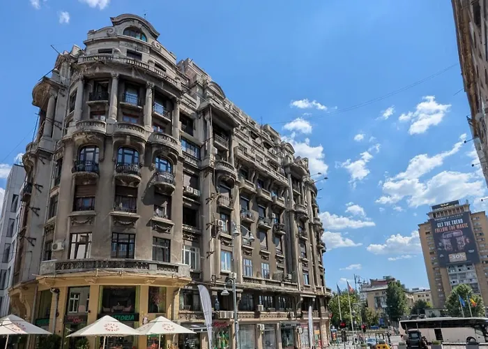 Calea Victoriei Gold Choose From 2 - Old Town - Superb Vibe & Location - Walking Distance From Main Attractions!