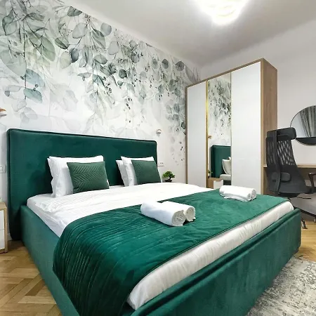 Appartement Calea Victoriei Gold Choose From 2 - Old Town - Superb Vibe & Location - Walking Distance From Main Attractions!
