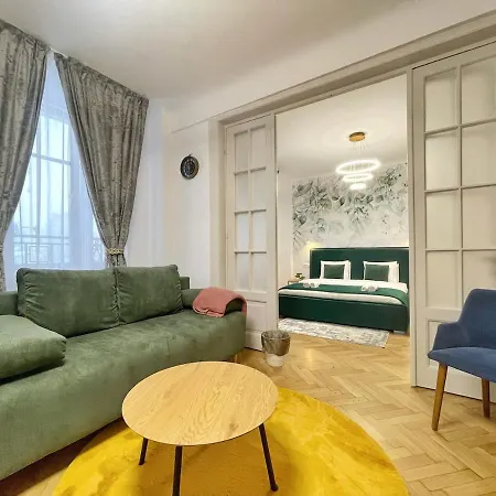 Calea Victoriei Gold Choose From 2 - Old Town - Superb Vibe & Location - Walking Distance From Main Attractions! *