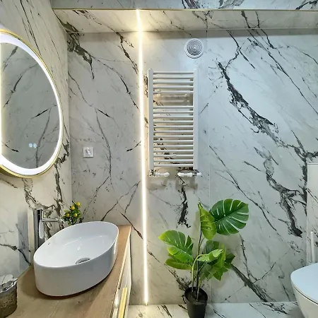 Διαμέρισμα Calea Victoriei Gold Choose From 2 - Old Town - Superb Vibe & Location - Walking Distance From Main Attractions! *